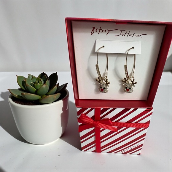 Betsey Johnson Earrings Reindeer Rhinestone Dangle New - Picture 10 of 16
